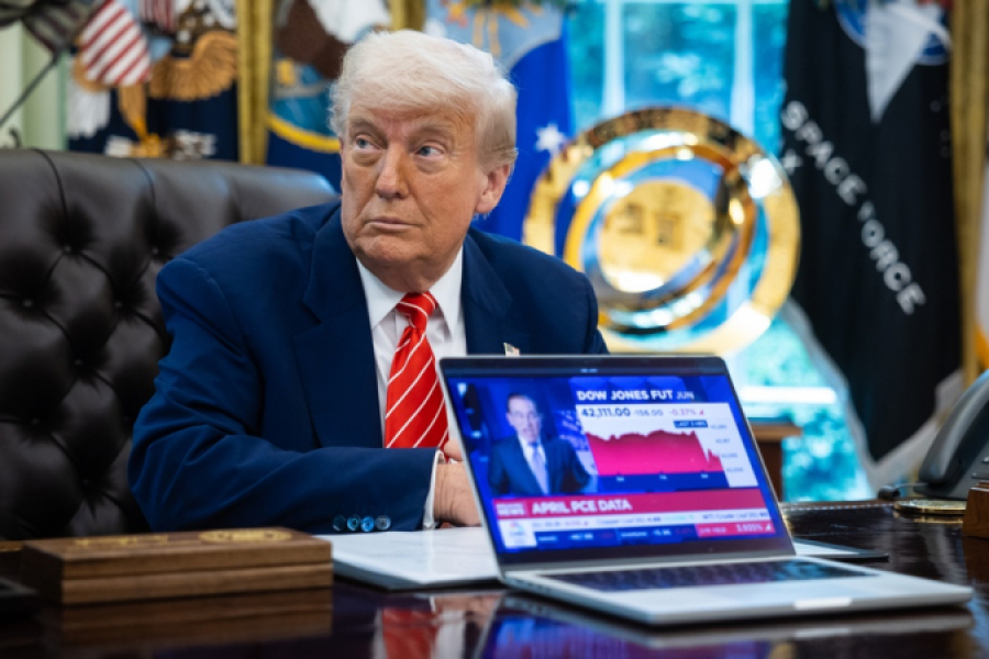 Trump anuncia assinatura de acordo comercial com a China e mira Índia