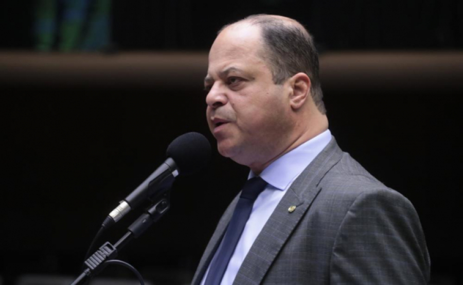 Câmara aprova novos cargos no STF e reacende debate sobre gastos públicos